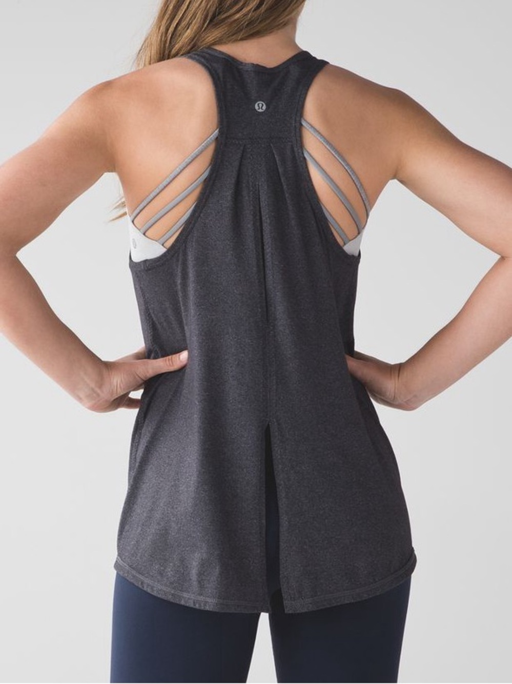 Lululemon “Salute the Sun” Lightweight Athletic Tank Top Women’s Size 4
